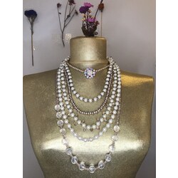 Rosa Necklace