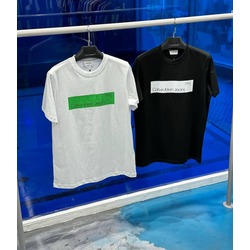 Calvin Klein T-shirt