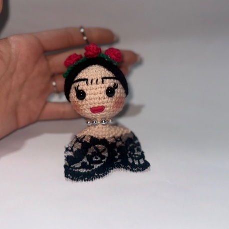 frida kahlo figürlü anahtarlık