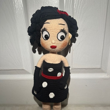örgü bebek betty