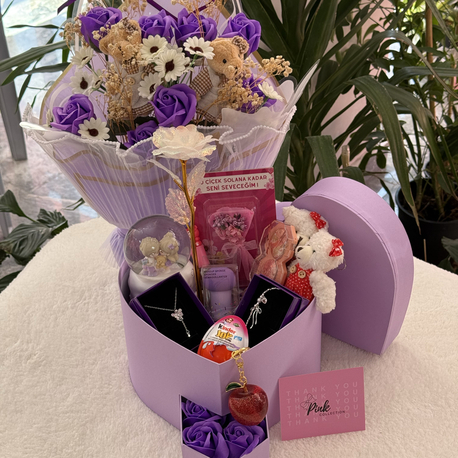 Love flowers lila
