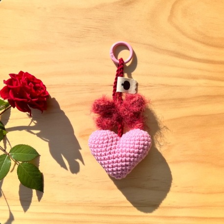 Rosa • charm