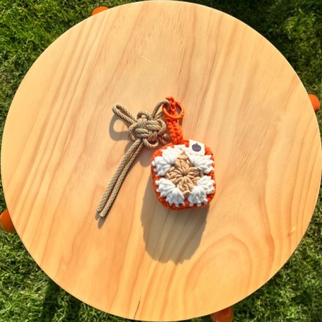 Pumpkin Spice Latte • mini pocket