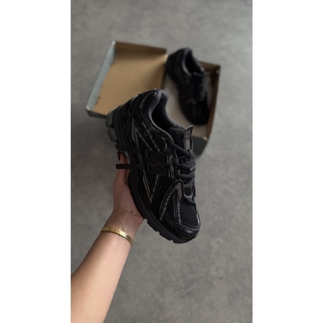 New Balance 1906a Black