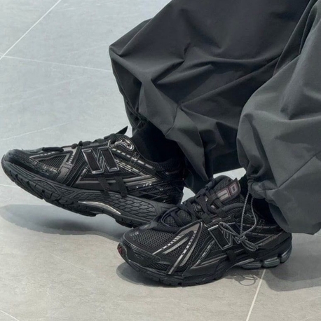 New Balance 1906A Black
