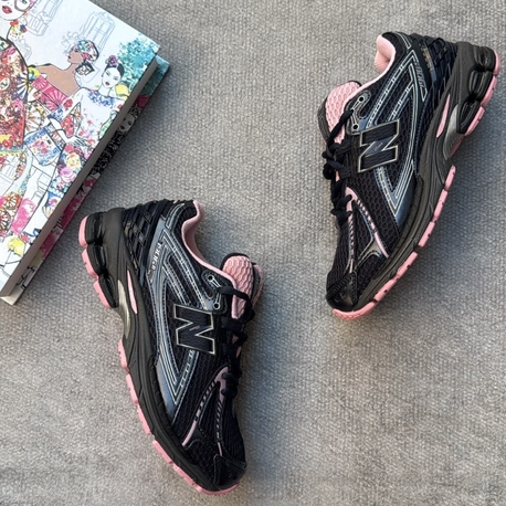 New Balance 1906R Pink Taffy