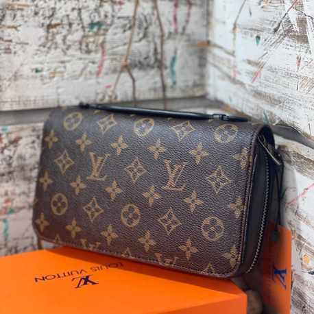 Lv men bag