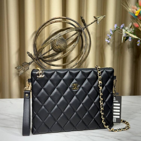 Chanel clutch