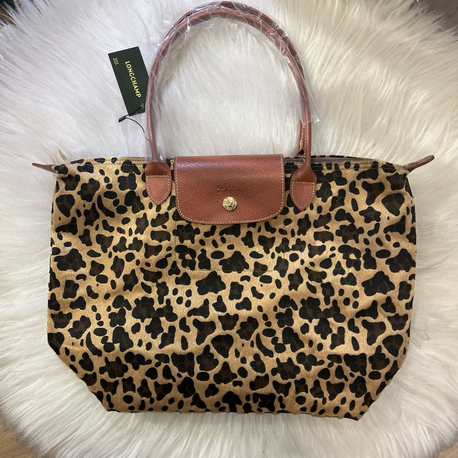 Long leopar