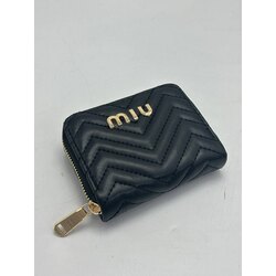 Miu miu cüzdan