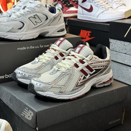 NB 1906a “Burgundy White”