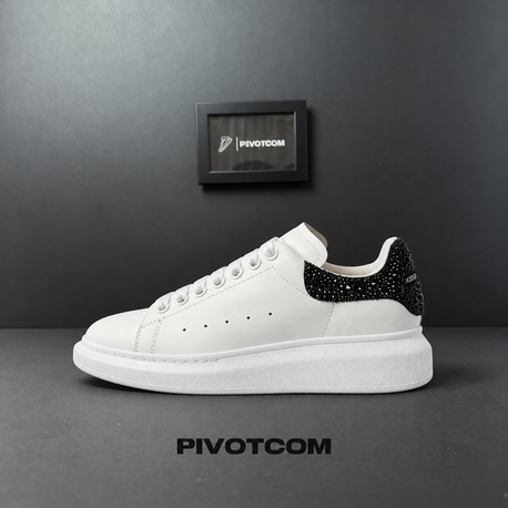 Alexander McQueen “Rocky”