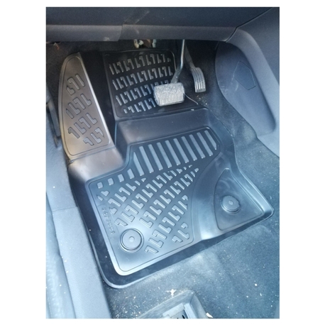 Ford Escape 2013-2019 3D Havuzlu Paspas