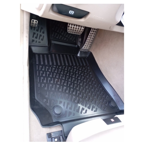 Mercedes-Benz E Serisi 2010-2016 W212 3D Havuzlu Paspas