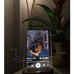 Kişiye Özel Yeni Spotify Kodlu Lamba