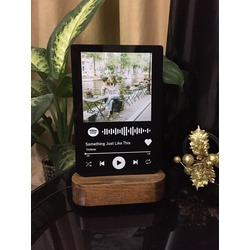 Kişiye Özel Yeni Spotify Kodlu Lamba