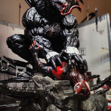 Venom vs Spıderman