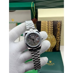 Rolex Taşlı Erkek Saat