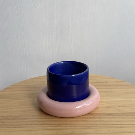 Pembe kobalt takım