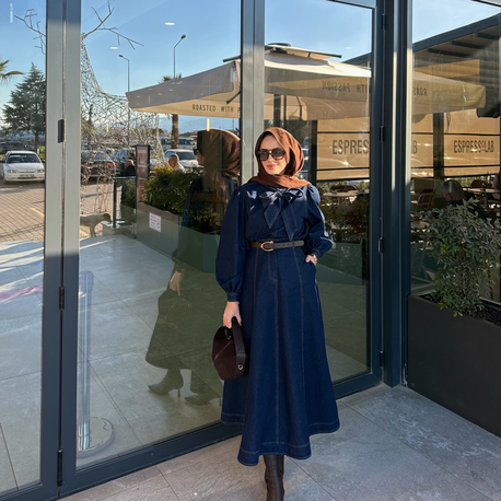 YAKA BAĞLAMA DETAYLI DENİM TAKIM 