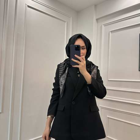 Fularlı Blazer Ceket