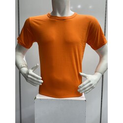 Turuncu tişört 