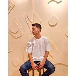 Artful Aura Tohumlu T-Shirt