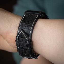 Apple Watch Saffiano Serisi Kordonlar