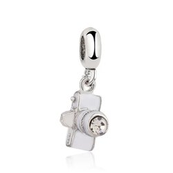 Beyaz Fotoğraf Makinesi Modeli Pandora Charm