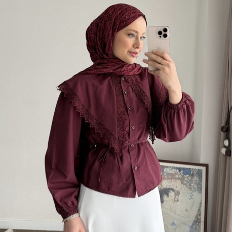 Etek Üstü Dantel Yakalı Poplin Gömlek - Bordo