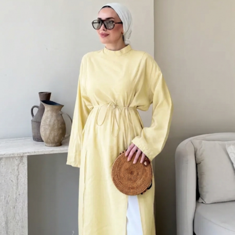 Seyyar Kemerli Tensel Yırtmaç Detaylı Tunik Boy Bluz - Sarı