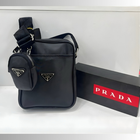 PRADA Modüler Çıkarılabilir Pouch Detaylı Siyah Omuz Çantası (Re-Nylon Stil)
