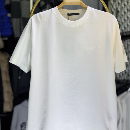 Louis Vuitton Premium T-Shirt