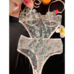 Brode çiçekli balenli kapsız bodysuit