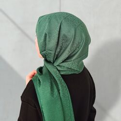 Zümrüt Jakar Şal