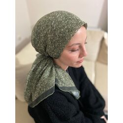 Soft Pamuk Çiçekli Eşarp