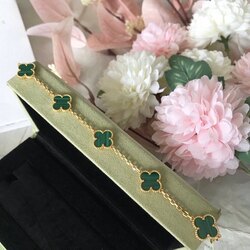 Van Cleef Arpels