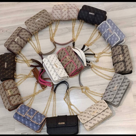Guess kutu çanta 