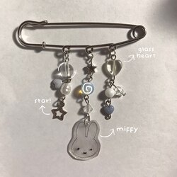 miffy safety pin 