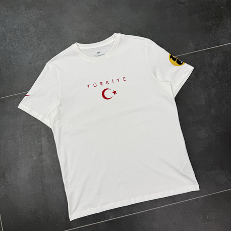 Nike ‘TÜRKİYE WorldCup26’ T-Shirt NK-2026