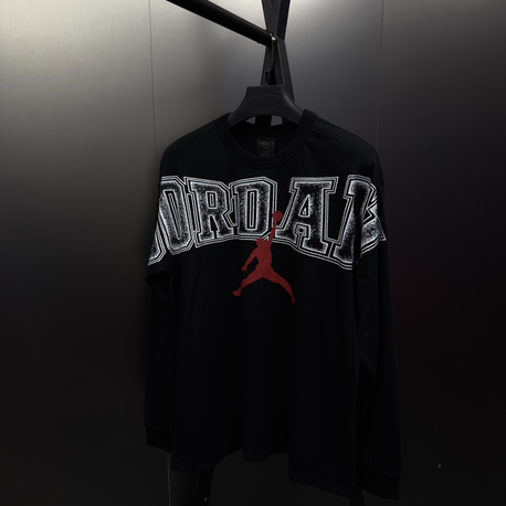 Jordan ‘GRAPHIC’ Oversize Uzun Kollu T-Shirt Siyah JD-819