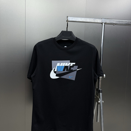 Nike ‘GRAPHIC’ T-Shirt Siyah NK-163
