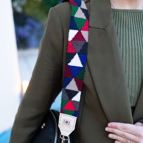 Geometrik Derleme Desen El Dokuması Kilim Askı