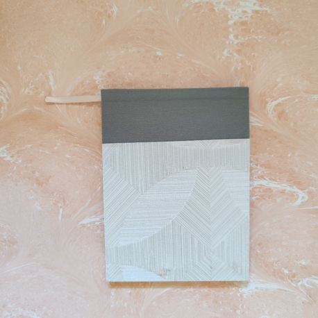 Geometrik Sketchbook No. 3 (A Fold-Back) \wabi-sabi 