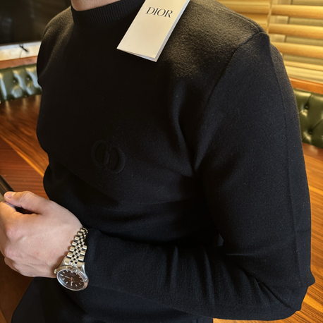 DIOR İPLİKSİZ KAZAK