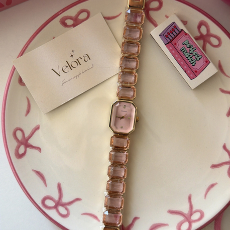 Pembe sw saat