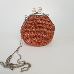 bronz renk metalik ip çanta 
