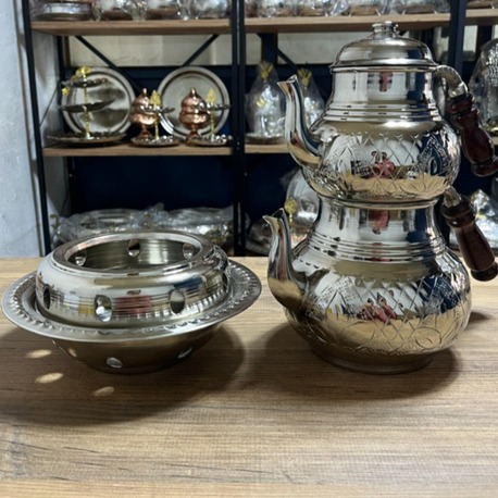 Bakır Balkon Sefası Lale Motifli