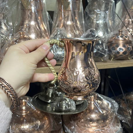 El İşlemeli Bakır Bardak