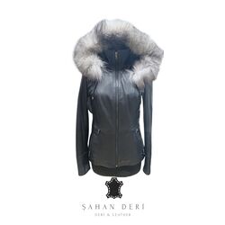 KADIN SİYAH SPOR DERİ CEKET MODEL NO BR2